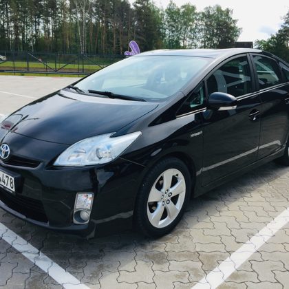 Toyota Prius 2013.year 1.8Hybrid Automatic transmission 2.pieces 25.00Eur